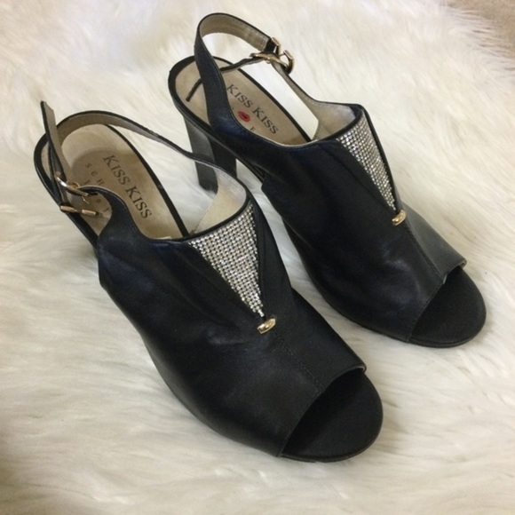 Kiss Kiss Italy Black Leather with Rhinestones Peep Toe Sandals Size 7.5 NWOT - Picture 4 of 13